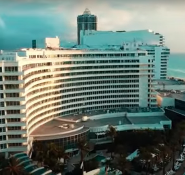 The Fontainebleau Hotel Miami Beach | An In Depth Look Inside